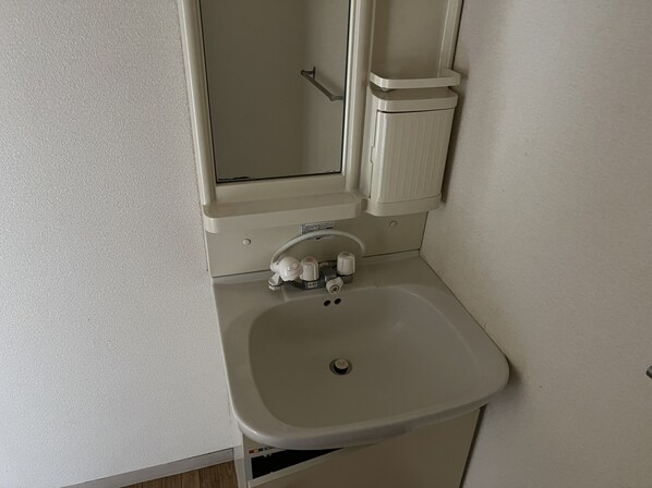 宝殿駅 徒歩21分 2階の物件内観写真